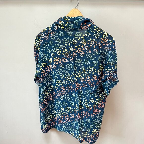 The Territory Ahead Floral Button-Down Shirt Semi-Sheer- L - Picture 5 of 5